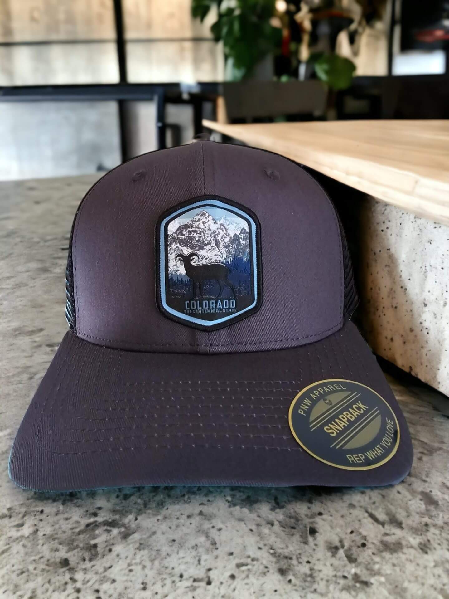 Stylish Colorado Snapback Hat with Colorado Patch – Perfect Gift