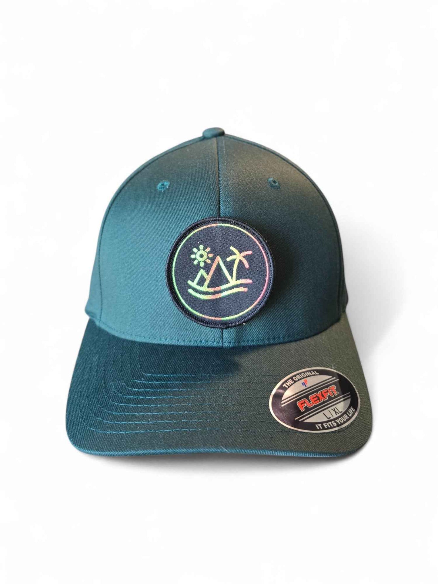 Tropical Island Flexfit Hat – Fitted Cap with Palm Tree and Sunset Patch