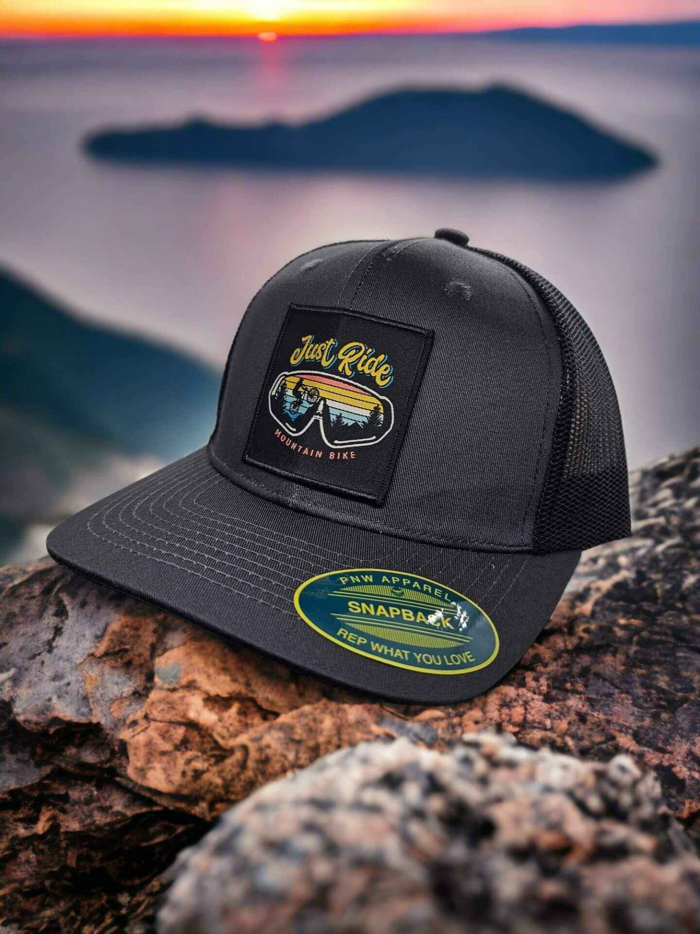 Mountain Biking Hat with Vintage Patch