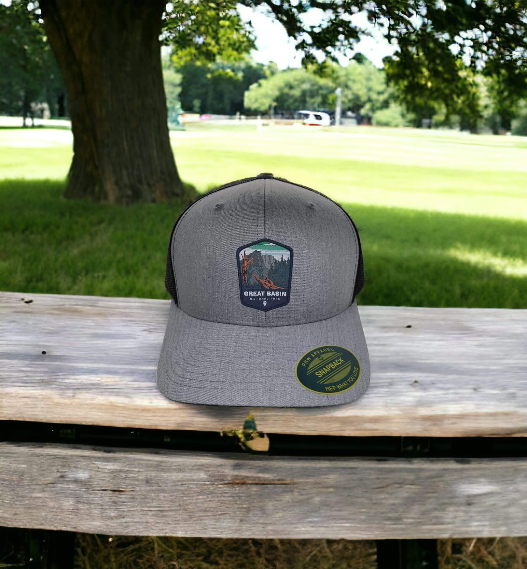 Great Basin National Park Mesh Snapback Cap for Outdoor Lovers - Heather Grey on Black image