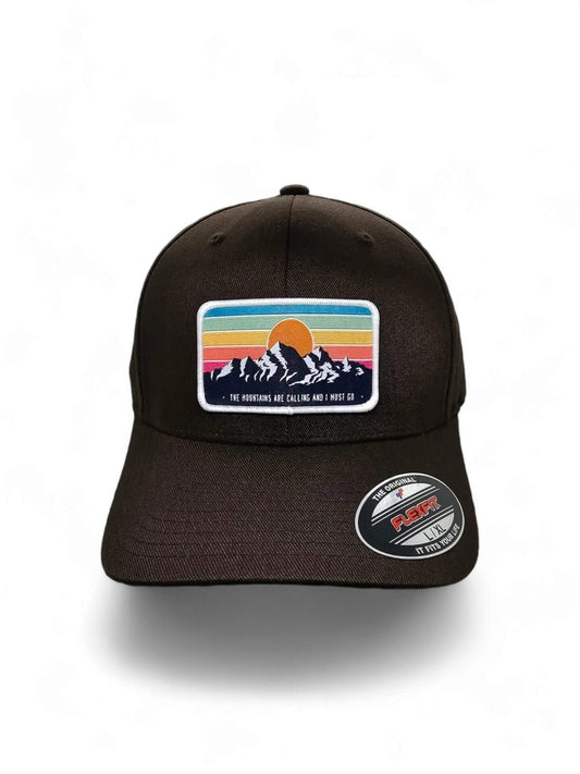 Vintage-Inspired Mountain Patch Fitted Cap: Outdoor Flexfit Headwear for Nature Enthusiasts image 0