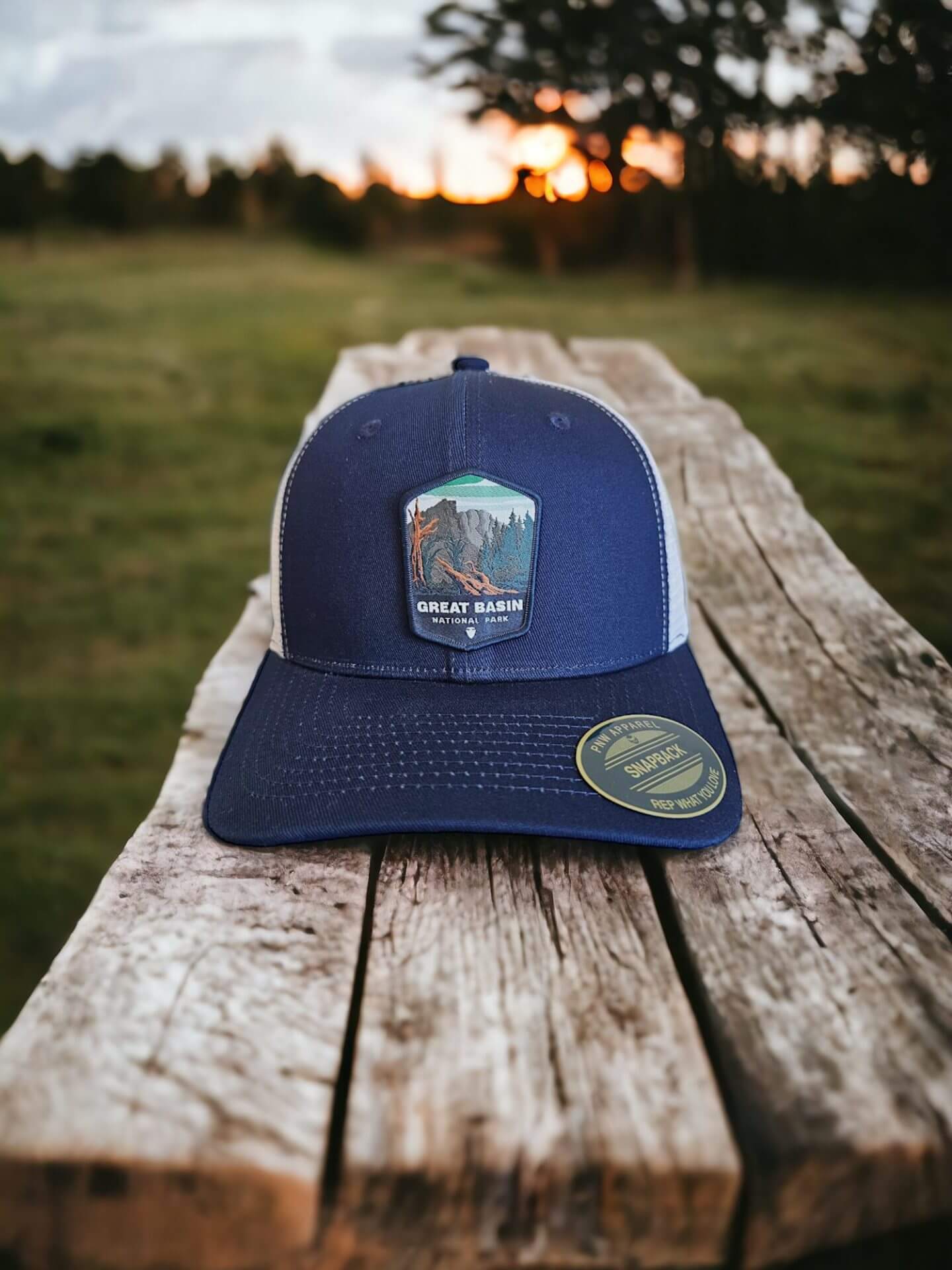 Great Basin National Park Mesh Snapback Cap for Outdoor Lovers - Navy Blue on White Mesh image