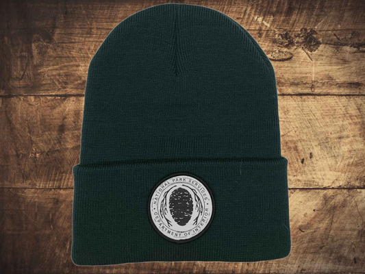Vintage-Inspired National Park Service Logo Patch Beanie: Outdoor Enthusiast Gift for Nature Lovers